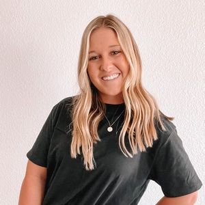 Meet your Posher, Lexi